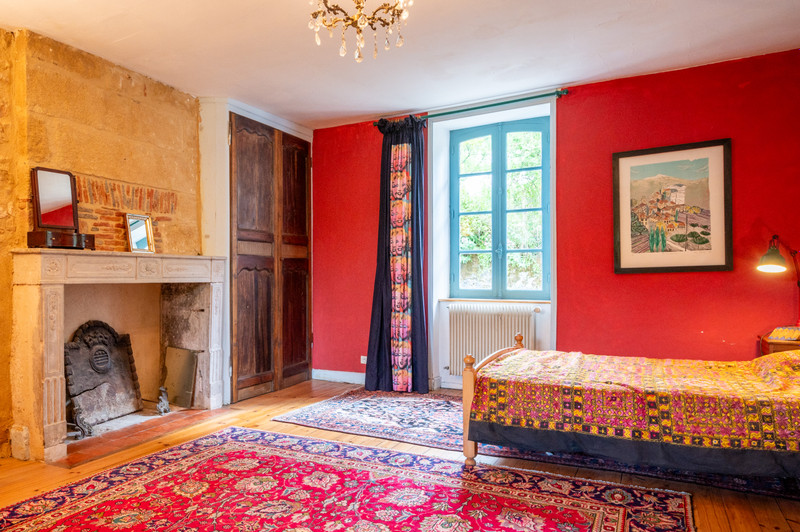 French property for sale in Plazac, Dordogne - €575,000 - photo 7