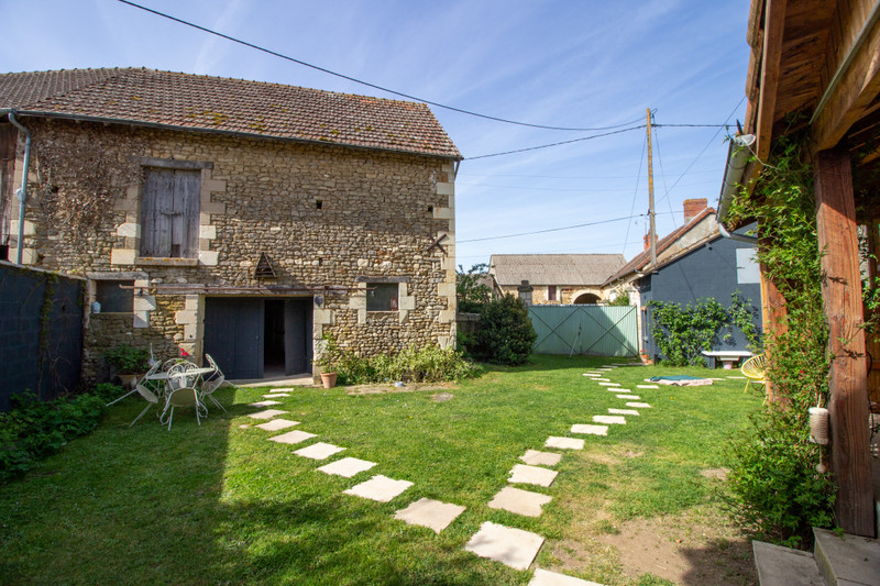 French property for sale in Antogny-le-Tillac, Indre-et-Loire - €267,500 - photo 13