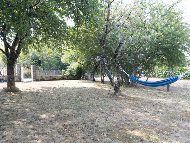 French property for sale in Mouzon, Charente - €99,000 - photo 13