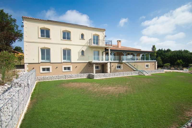 French property for sale in Sainte-Livrade-sur-Lot, Lot-et-Garonne - €1,500,000 - photo 9