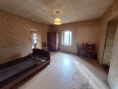 French property for sale in Grury, Saône-et-Loire - €59,000 - photo 2