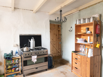 French property for sale in Chalais, Charente - €71,600 - photo 4