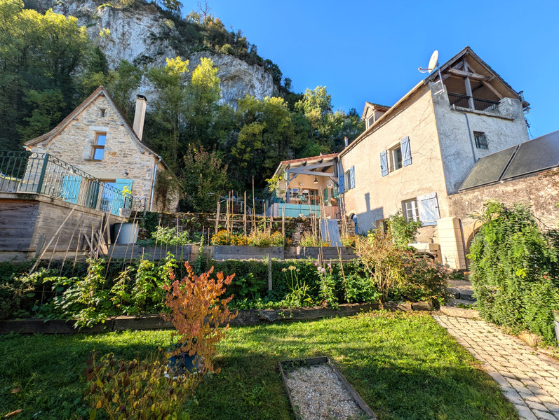 Maison à vendre à Saint-Cirq-Lapopie, Lot - 349.000 € - photo 1