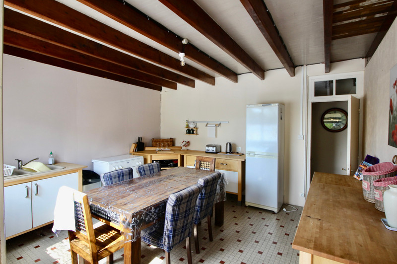 French property for sale in Caurel, Côtes-d'Armor - &#8364;180,600 - photo 2