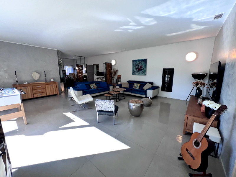 French property for sale in Solliès-Toucas, Var - €1,378,000 - photo 6