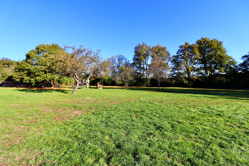 French property for sale in Écuras, Charente - €337,500 - photo 9
