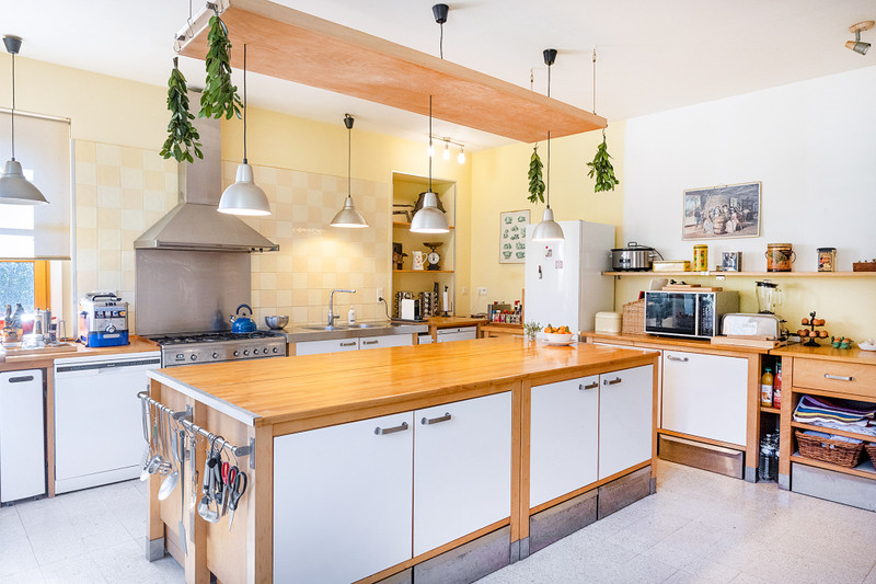 French property for sale in Villapourçon, Nièvre - €495,000 - photo 2