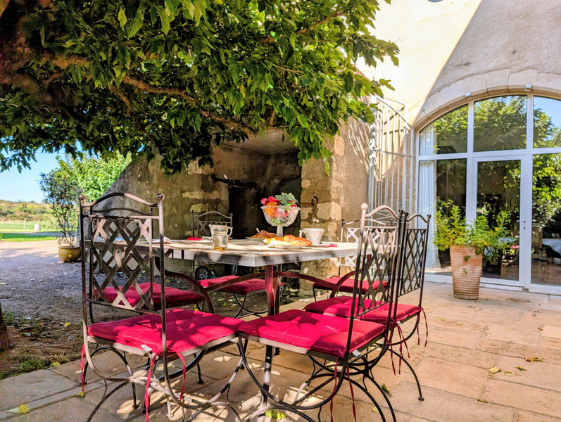 French property for sale in Castres, Tarn - €750,000 - photo 4