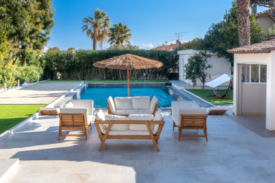 French property for sale in Vallauris, Alpes-Maritimes - €3,490,000 - photo 3