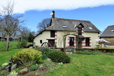 Maison à vendre à Le Ribay, Mayenne, Pays de la Loire, avec Leggett Immobilier