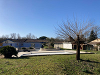 Maison à vendre à Saint-Laurent-Médoc, Gironde - 389.000 € - photo 2
