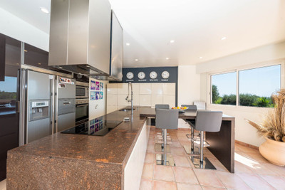 French property for sale in Valbonne, Alpes-Maritimes - €1,750,000 - photo 5