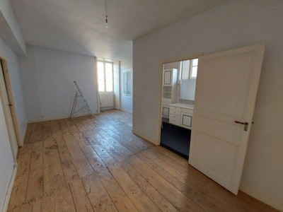 French property for sale in Villebois-Lavalette, Charente - €222,600 - photo 9