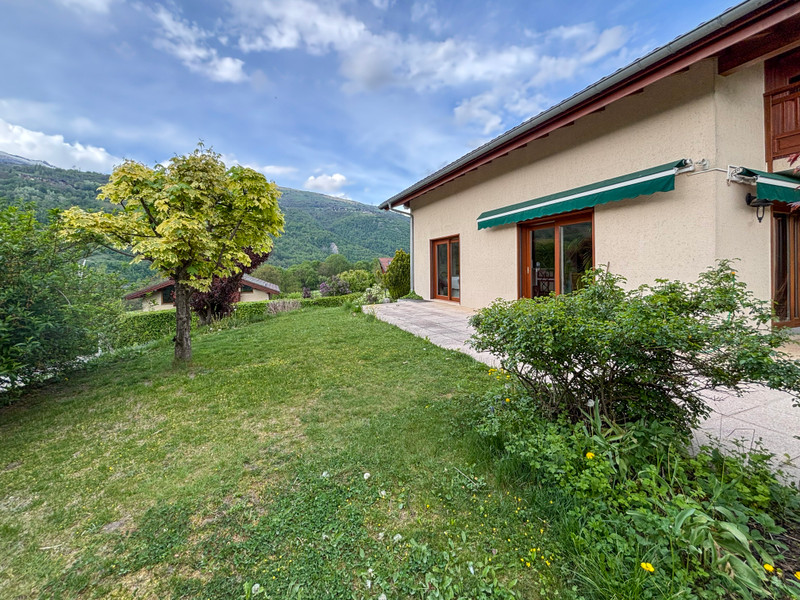 Ski property for sale in La Plagne - €880,000 - photo 1
