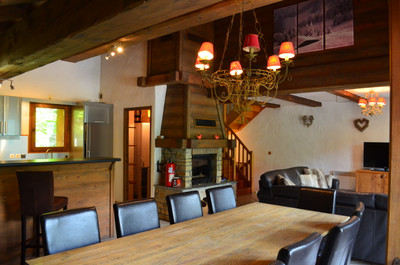 5 bedroom family chalet in the heart of Saint Foy Tarentaise Ski resort 