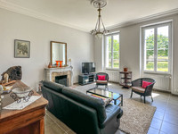 Propriété à vendre à Louzac-Saint-André, Charente - 535 000 € - photo n°6