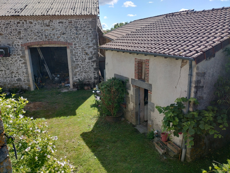 French property for sale in Oradour-Saint-Genest, Haute-Vienne - &#8364;460,040 - photo 4