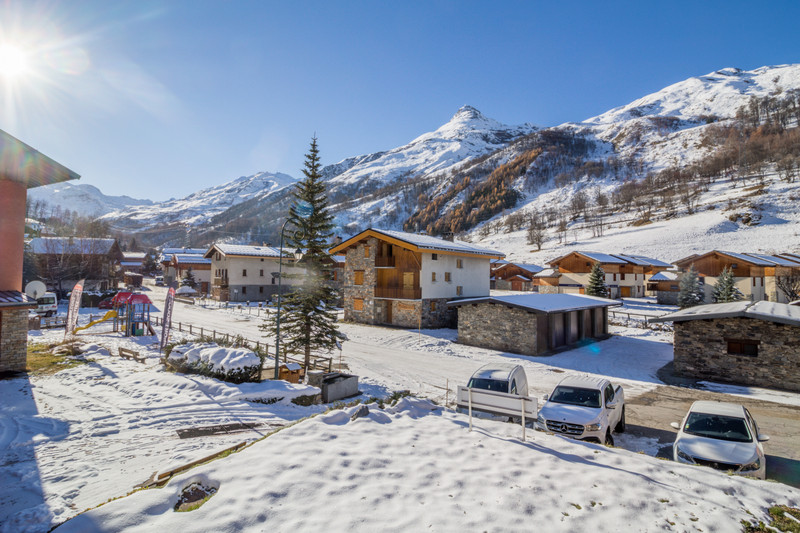 Ski property for sale in Les Menuires - €6,316,000 - photo 2