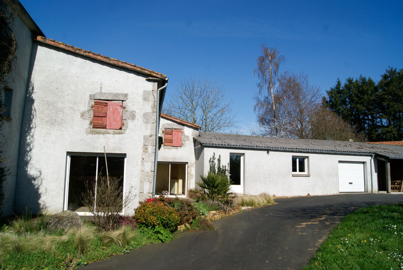 French property for sale in Saint-Paul-en-Gâtine, Deux-Sèvres - €206,280 - photo 8