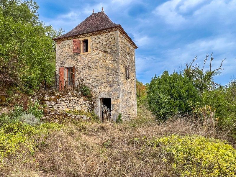 Propriété à vendre à Saint-Vincent-Rive-d'Olt, Lot - 16 600 €