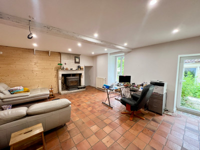 French property for sale in Grandjean, Charente-Maritime - €221,490 - photo 3
