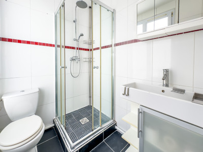 French property for sale in Paris 3e Arrondissement, Paris - €600,000 - photo 5