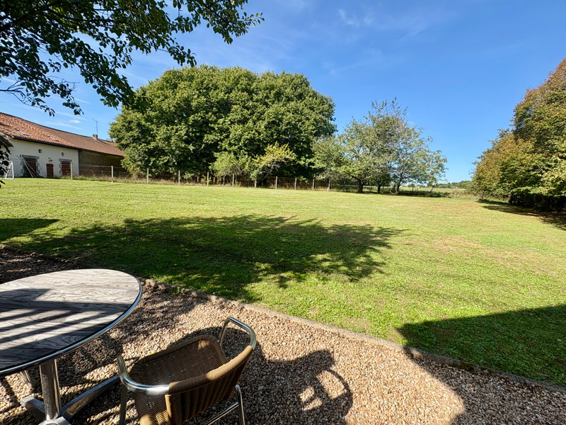 French property for sale in Saint-Estèphe, Dordogne - €318,000 - photo 9