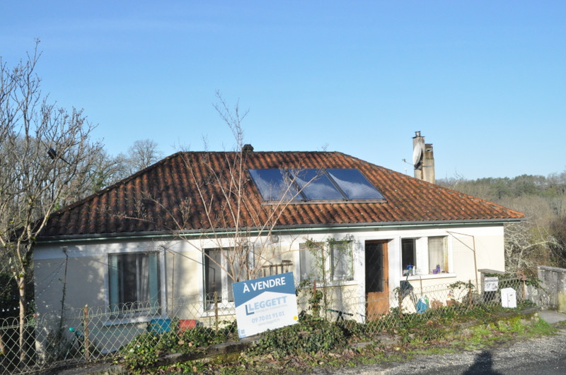 Maison à vendre à Grand-Brassac, Dordogne - 135 000 € - photo 1