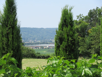 French property for sale in Galapian, Lot-et-Garonne - €415,000 - photo 2