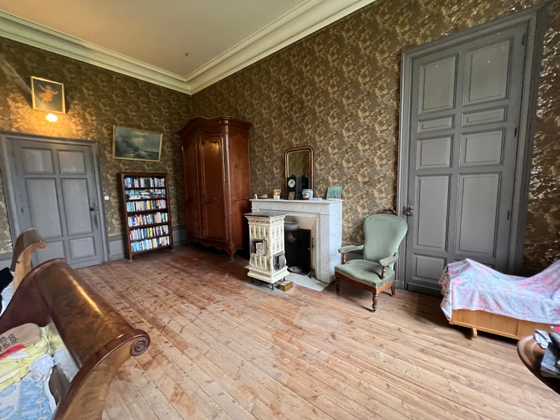 French property for sale in Écurat, Charente-Maritime - €950,000 - photo 4