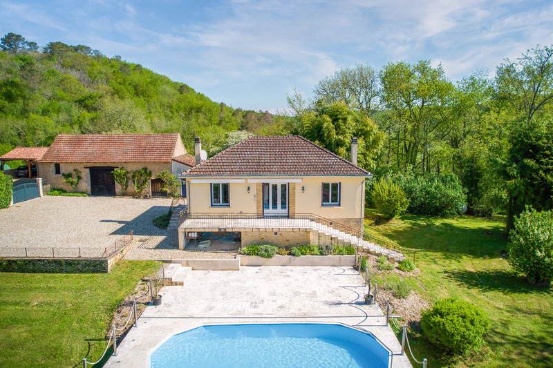 Maison à vendre à Le Bugue, Dordogne - 250.000 € - photo 1