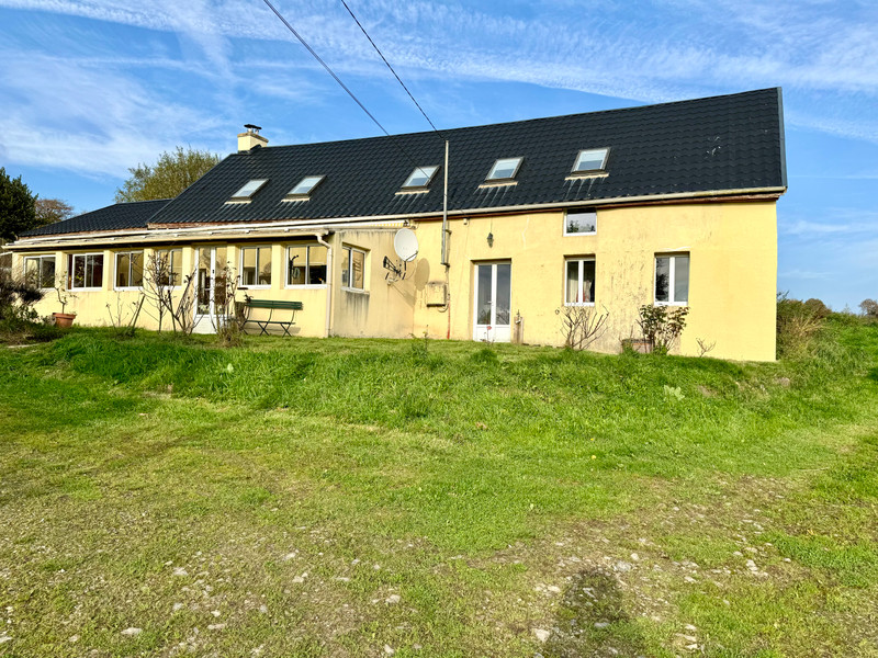 Maison à vendre à Grâce-Uzel, Côtes-d'Armor - 192.000 € - photo 1