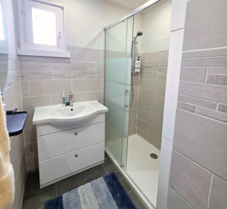 French property for sale in Chabanais, Charente - €109,000 - photo 6