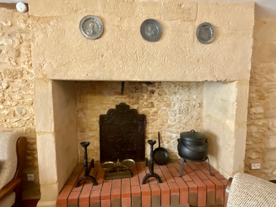 French property for sale in Montignac-Lascaux, Dordogne - €318,000 - photo 1