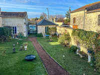 Propriété à vendre à Matha, Charente-Maritime - 254 880 € - photo n°2