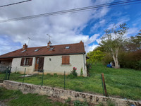 Maison à vendre à Vaumas, Allier - 99.660 € - photo 1
