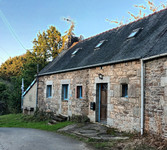 Maison à vendre à Plounévez-Moëdec, Côtes-d'Armor - 123.170 € - photo 1