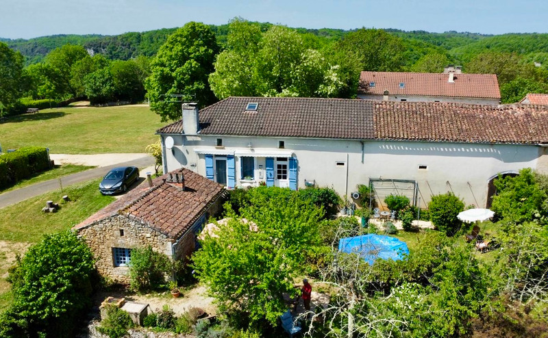 French property for sale in Montcabrier, Lot - €290,000 - photo 0