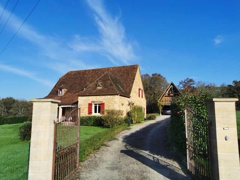 French property for sale in Le Bugue, Dordogne - €450,000 - photo 1
