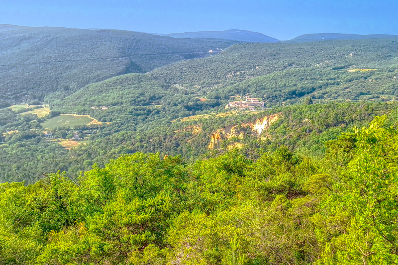 French property for sale in Gignac, Vaucluse - €205,000 - photo 9