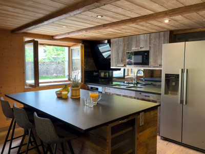 French property for sale in Doussard, Haute-Savoie - €550,000 - photo 2