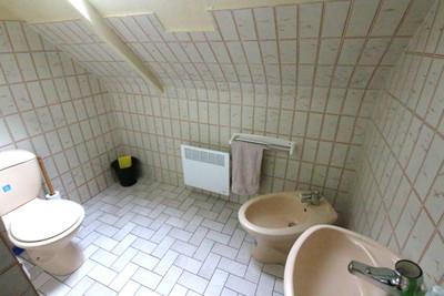 French property for sale in Caurel, Côtes-d'Armor - €96,300 - photo 7