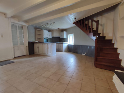 French property for sale in Saint-Coutant, Charente - €119,959 - photo 1