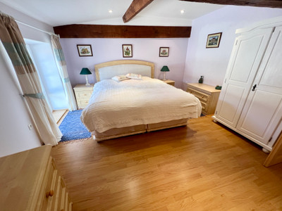 French property for sale in Pérignac, Charente-Maritime - €570,000 - photo 11