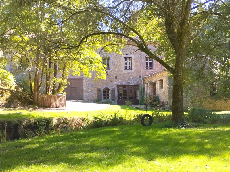 French property for sale in Busserolles, Dordogne - €740,000 - photo 3