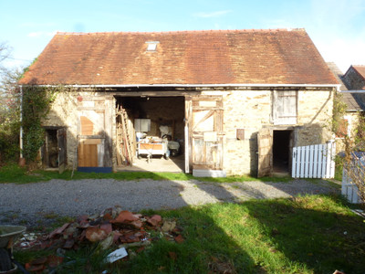 French property for sale in Parnac, Indre - €88,000 - photo 3