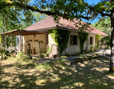 French property for sale in Montignac, Dordogne - €190,800 - photo 2