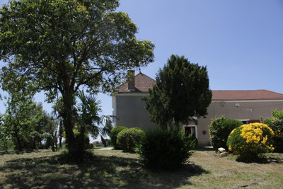 French property for sale in Saint-Macaire, Gironde - €798,000 - photo 5