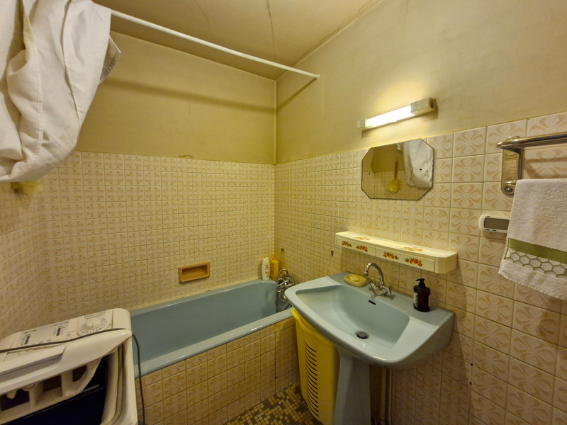 French property for sale in Davayé, Saône-et-Loire - €160,000 - photo 4