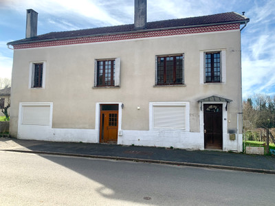 Maison à vendre à Châlus, Haute-Vienne, Limousin, avec Leggett Immobilier